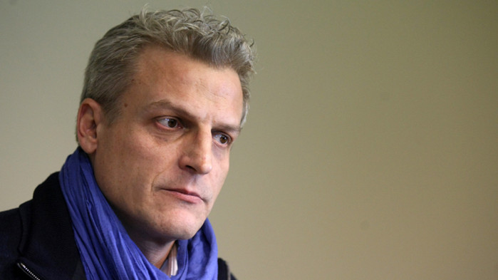 Москов: Не очаквам скоро ваксина срещу коронавируса